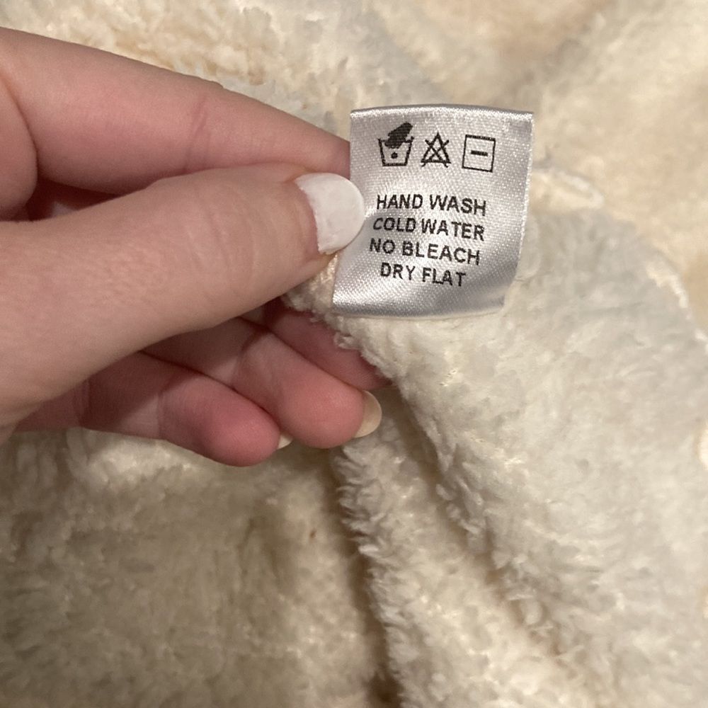 1/4 Zip Sherpa Fleece - Picture 4 of 8